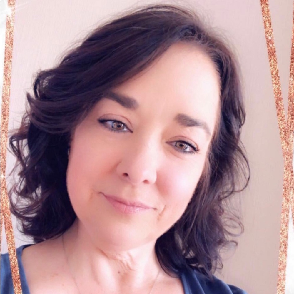 Meet your Posher, Michele